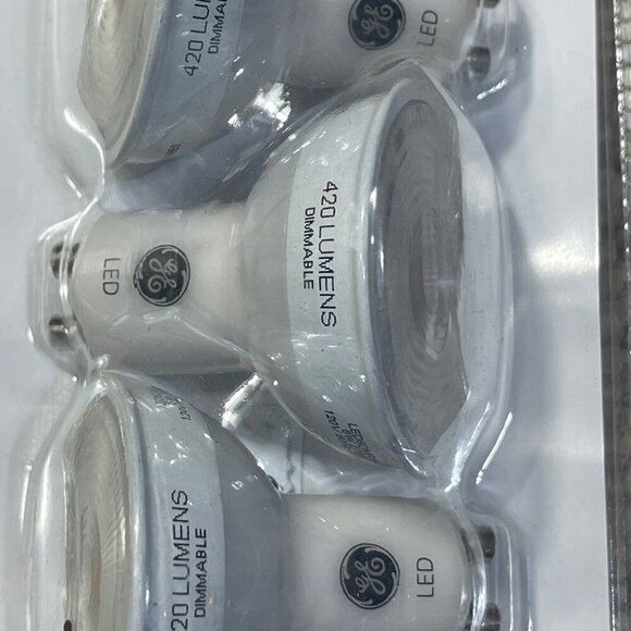 (2) GE Basic LED 50W EQ 6W Soft White Dimmable LED Light Bulb Indoor Floodlight - Picture 5 of 6